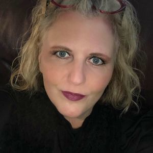 Meet your Posher, Shelly